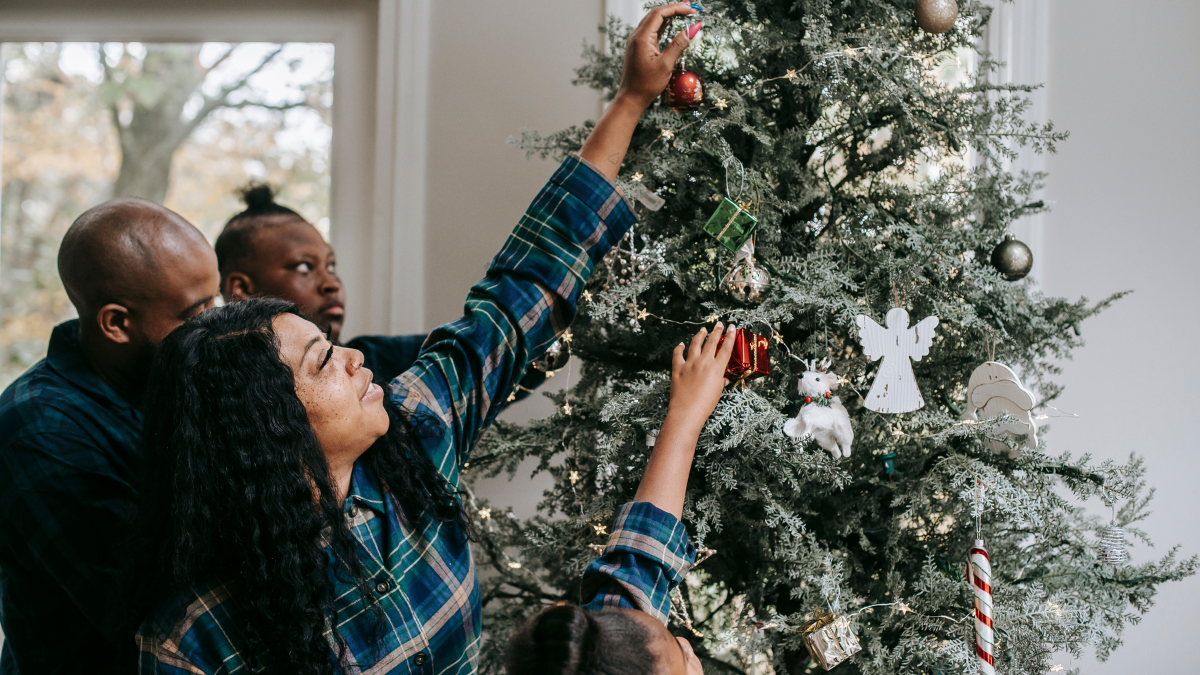 black owned christmas decor, ihearthatgirl.com